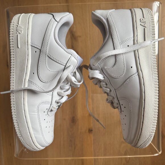 Nike Air Force 1 '07 Low White DD8959-100 Size 6 | Classic Streetwear Sneaker - Picture 14 of 16